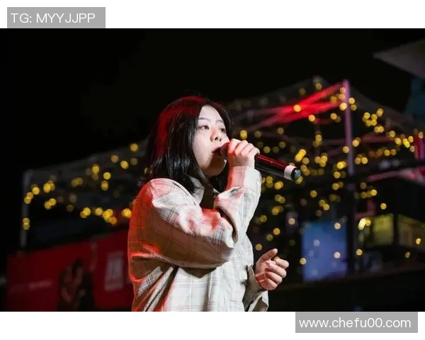 吴伟专访:从街头舞者到舞台巨星的蜕变与成长之路 吴伟专访:从街头舞者到舞台巨星的蜕变与成长之路